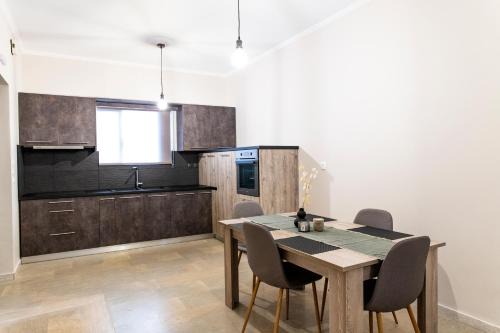 Krestena Apartment | Pet-Friendly Walnut Home Apartment Near Ancient Olympia