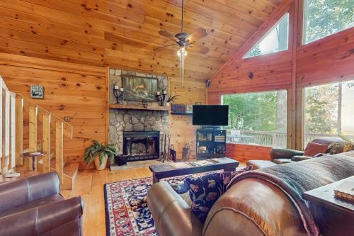 Walnut Mountain House | Walnut Ridge