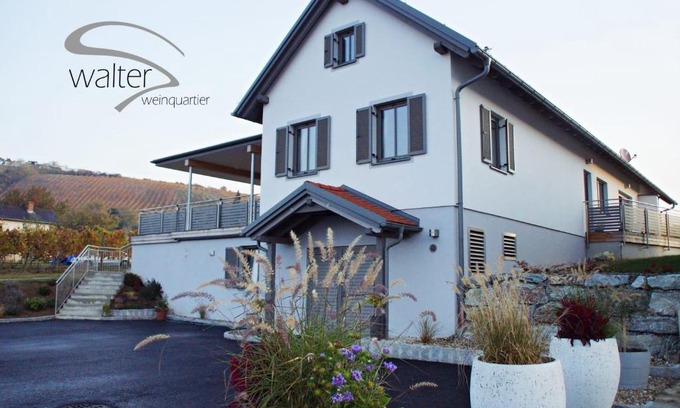 Eisenberg an der Pinka Bed & Breakfast | Discover Walters Weinquartier - Family-Friendly Retreat