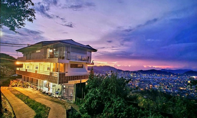 Baguio Apartment | Explore Wanay's Rocky Mountain Homestay: Pet-Friendly Retreat