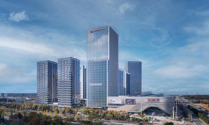 Chenggong Hotel | Discover Wanda Realm Kunming: Family-Friendly 5-Star Stay