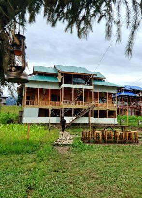 Arang Kel Resort | Wanderlust Chapter 1: Pet-Friendly Escape with Breakfast
