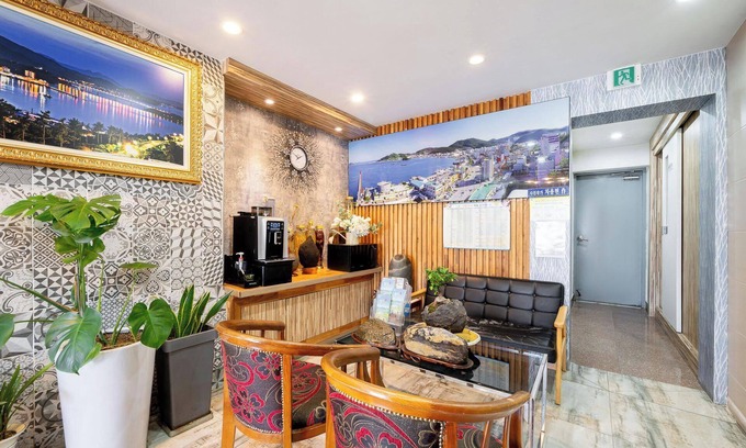 Wando Hotel | Eco-Friendly Wando Romance with Family Amenities Included