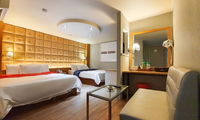 Wangsimnidoseon-dong Hotel | Eco-Friendly Wangsimni Regent Hotel with Breakfast & Hot Tub