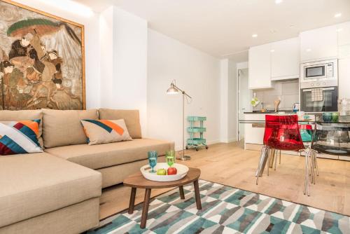 Moncloa-Aravaca Apartment | Elegant BNBHolder Apartment III near Plaza de España
