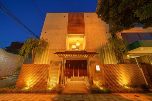 Tennoji Hotel | Discover Waqoo Shitaderamachi: A 4-Star Family Retreat