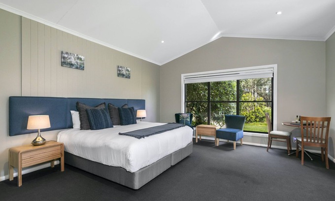 Pokolbin House | Waratah Suite at The Grange - Top-Rated Rothbury Retreat