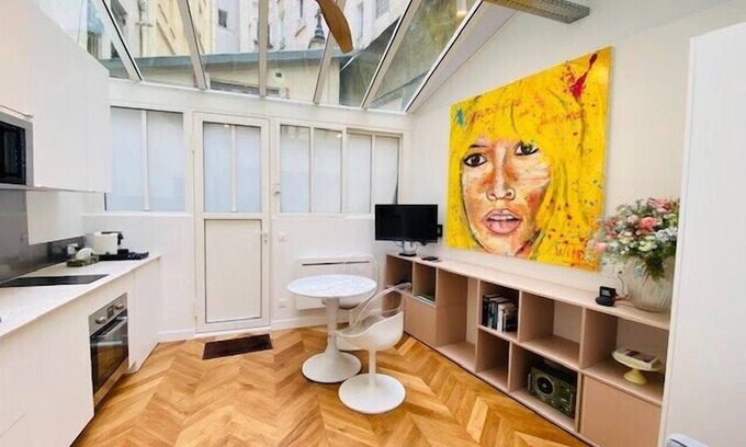 Val-de-Grace Apartment | Cozy 18m² Retreat for Couples in the Heart of Paris