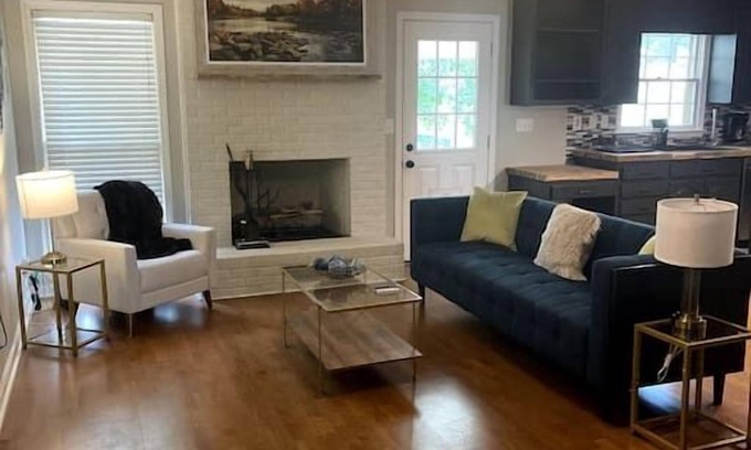 Madison House | Cozy Four-Bedroom Retreat with Fireplace and Spa Amenities