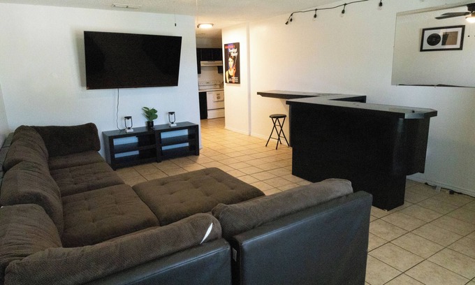 Southgate House | Warm and cozy yet very spacious 4- bedroom home in Lubbock