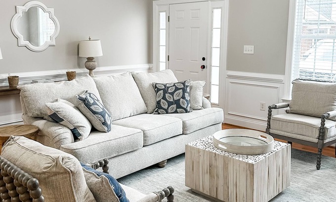 Hunters Ridge House | Warm and Inviting Townhome