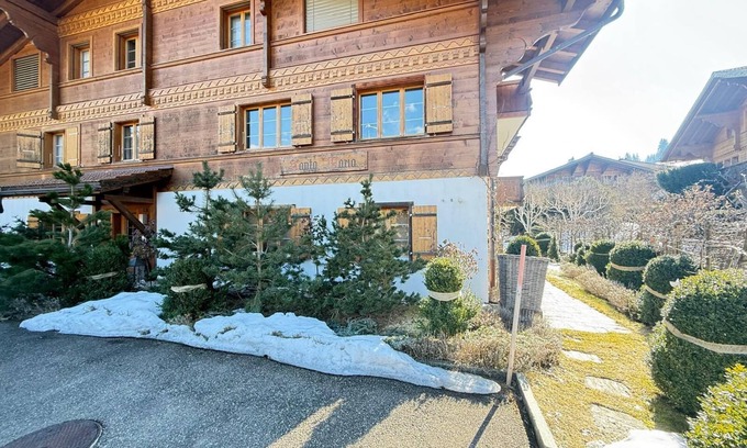 Saanen Ski Chalet | Warm And Spacious Chalet Surrounded By Greenery