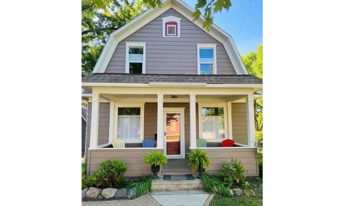 Chaska House | Inviting Turn of the Century Home with Family-Friendly Amenities