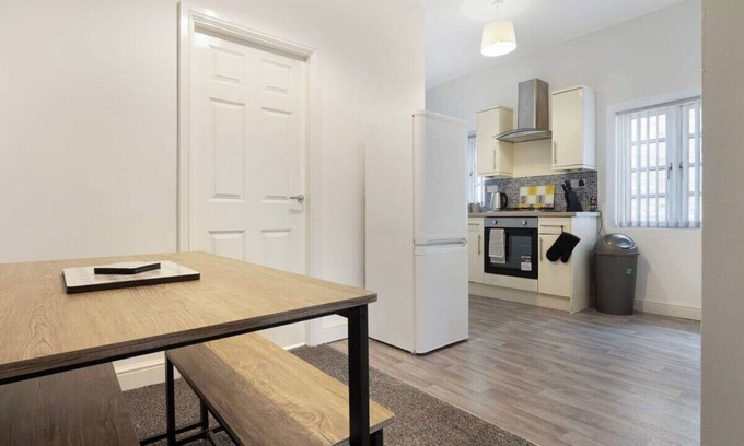 Stockton-on-Tees Apartment | Cozy 4-Bed Flat on Church Road - Ideal for Families