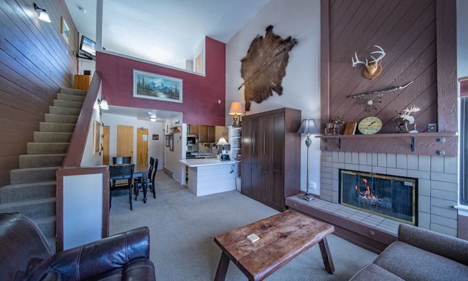 Lakeside Village Condo | Unbeatable Summer & Fall Rates with Top Amenities!