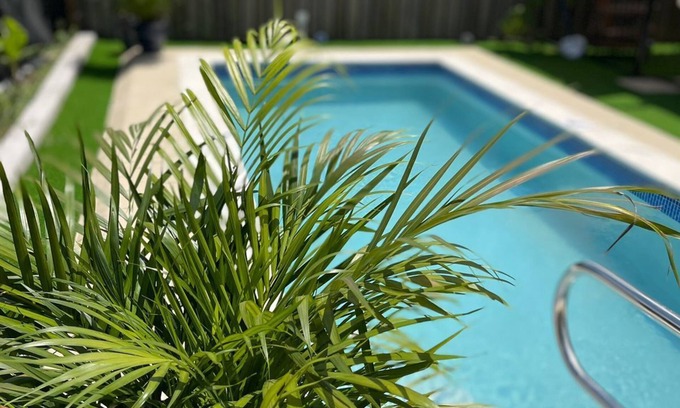 Spanish Town House | Sunny Cottage Retreat with Private Pool - Guest Rated 10/10