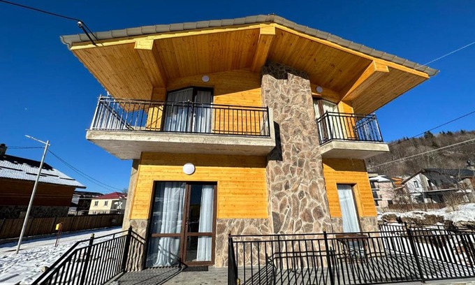 Bakuriani House | Cozy Villas in Bakuriani: Pet-Friendly & Family Ready