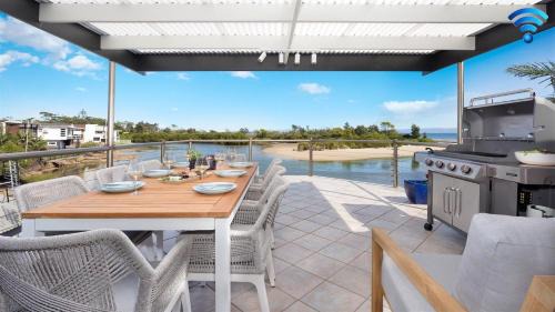 Currarong House | Discover Warrahwillah: Family-Friendly Retreat Awaits