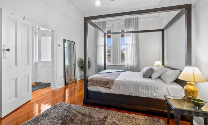 Geelong West House | Premier Stay at Warranyah - Family-Friendly on Preston