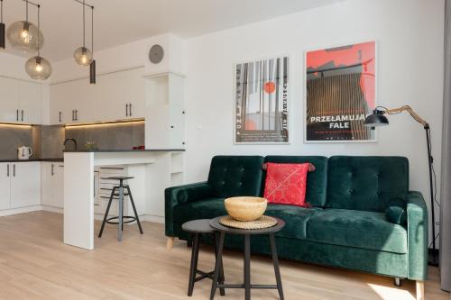 Piaseczno Apartment | Stylish Warsaw Piaseczno Apartment with Parking & Pet-Friendly