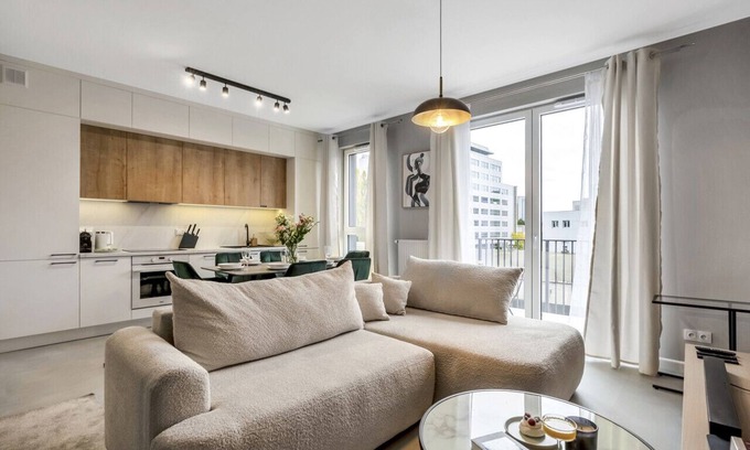 Mokotow Apartment | Modern Warsaw Suites with Gym, Parking & Pool Access