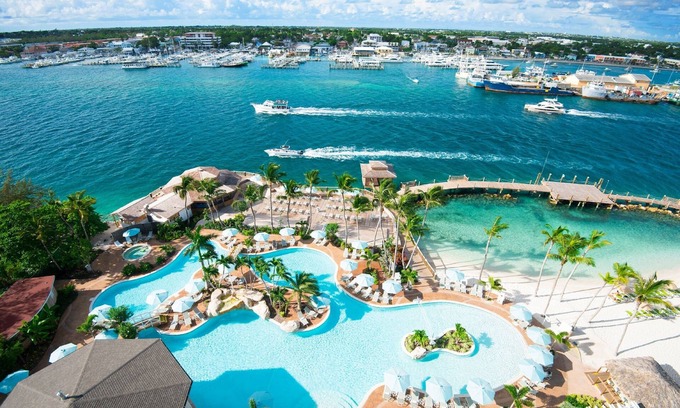 Paradise Island Resort | Serene Warwick Paradise Island - All Inclusive for Adults