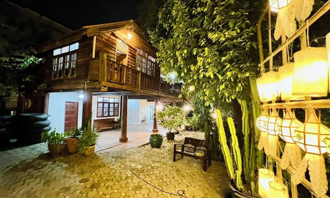 Nakhon Chai Si Hotel | Was Na Yajai