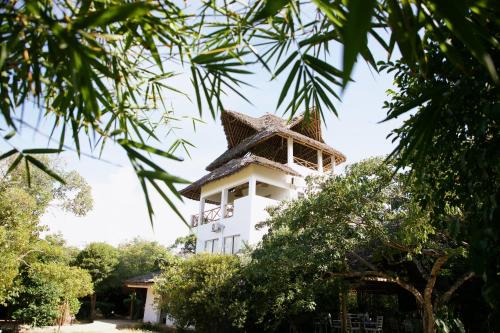 Watamu Bed & Breakfast | Discover Watamu Beach Cottages B&B with Oceanfront Views