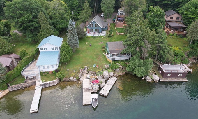 Brier Hill Cottage | Charming Cottage by the St. Lawrence River - 10/10 Guest Rating