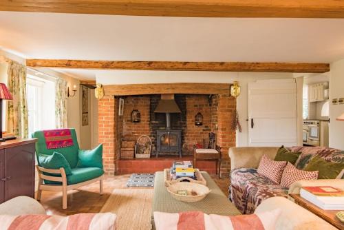 Etchinghill House | Water Farm House by Keepers Cottages