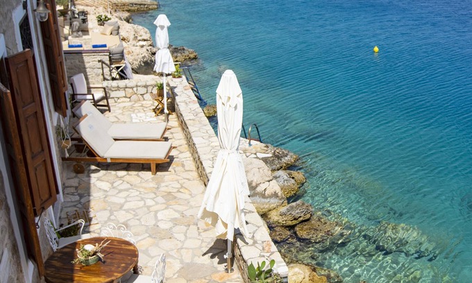Halki Villa | Seaside Boutique Villa with Private Terrace and Ocean Views