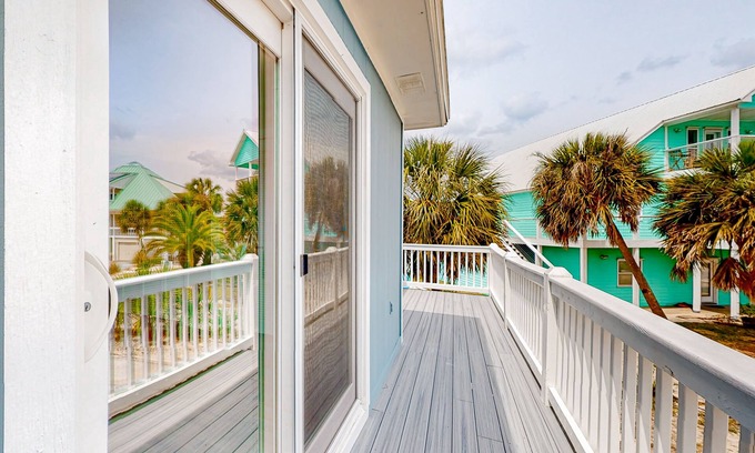Perdido Key Coves One House | Scenic Water-View Home with Balcony and Boat Dock Access