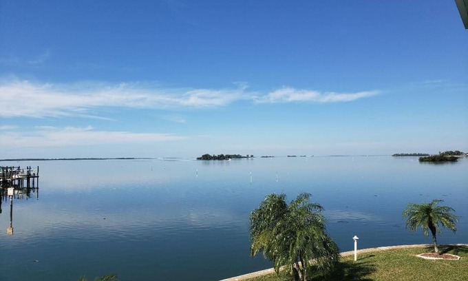 Dunedin Condo | Water View Condo Near Honeymoon Island: Guest Rated 10/10