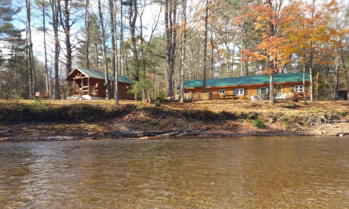 Warrensburg Cabin | Waterfront Retreat with Spa & Ocean Views for Every Guest