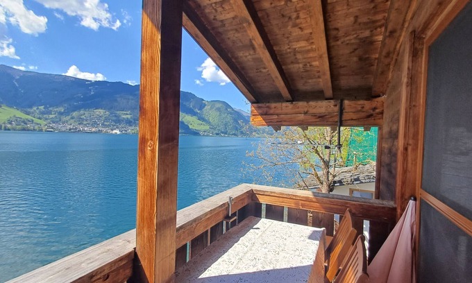 Zell am See Apartment | Waterfront Apartment 2: Guest Rated 10/10 with Ocean Views