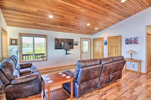 Craig Apartment | Waterside Retreat with Mountain Views, Steps to Town!