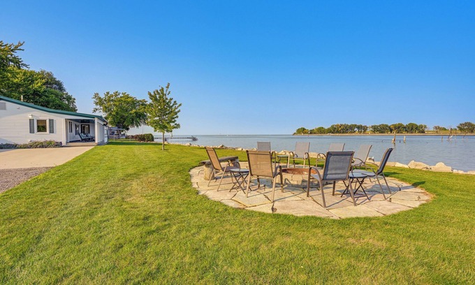 Bay City House | Waterfront Bay City Retreat with Dock & Spa Amenities