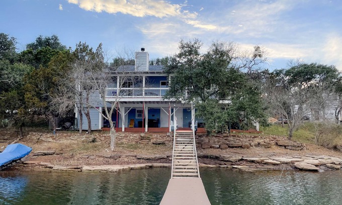Council Creek South House | Premier Waterfront Cabin on Lake Buchanan with Private Dock