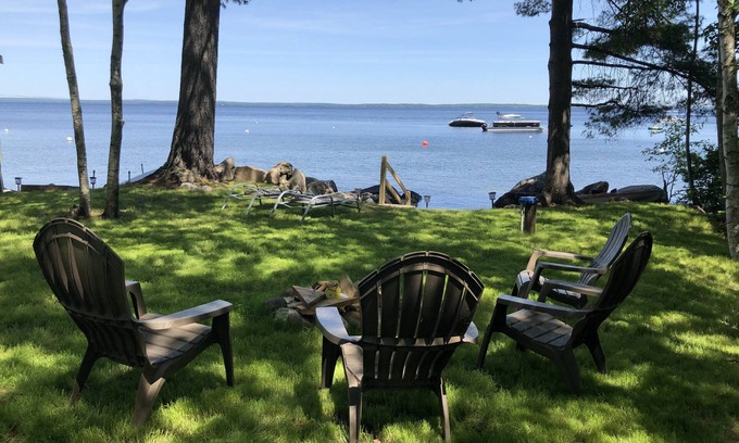 Standish House | Scenic Waterfront Retreat on Sebago Lake with Breakfast