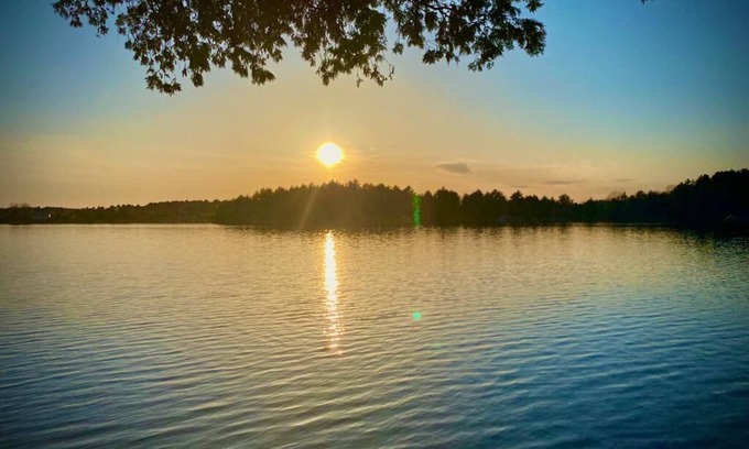 Alban Cottage | Pet-Friendly Waterfront Cottage 16 with High Guest Ratings