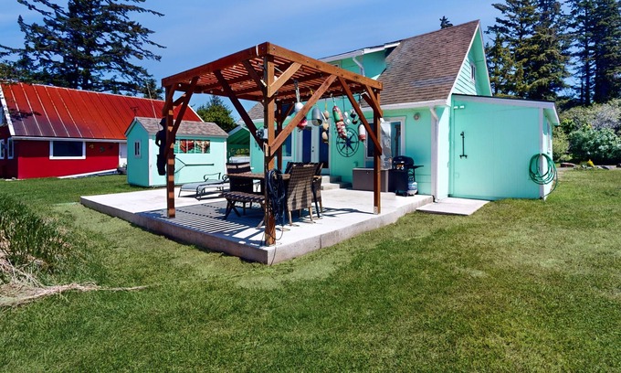 South Bend House | Scenic Waterfront Cottage with Ocean Views and Spa Access