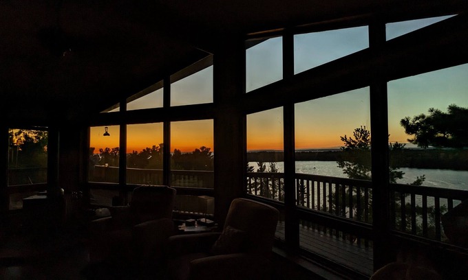 Callander Cottage | Scenic Waterfront Cottage with Views of Lake Nipissing