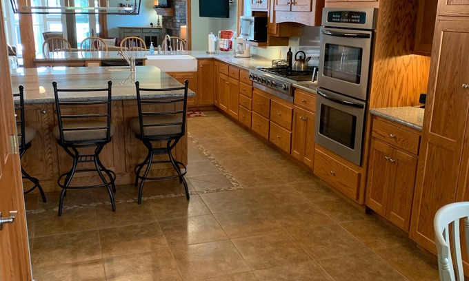 Saint Johns House | Waterfront Executive Lake House with Breathtaking Views