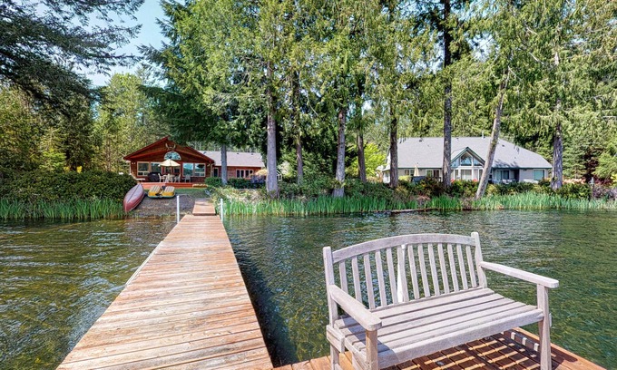 West Hills House | Family-Friendly Waterfront Retreat with Kayaks & Dog Welcoming