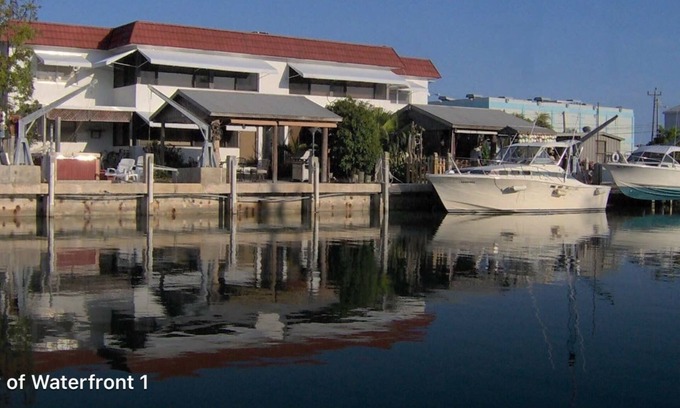Marathon House | Scenic Waterfront Duplex in Florida Keys with Dock Access