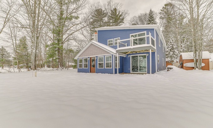 Gaylord House | Idyllic Waterfront Gaylord Getaway with Lake Access & Spa
