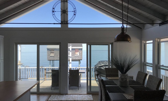 Napeague House | Breathtaking Waterfront Retreat with Sunset Views