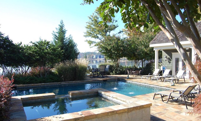 Lake Oconee House | Perfect Waterfront Home at Lake Oconee with Pool & Spa
