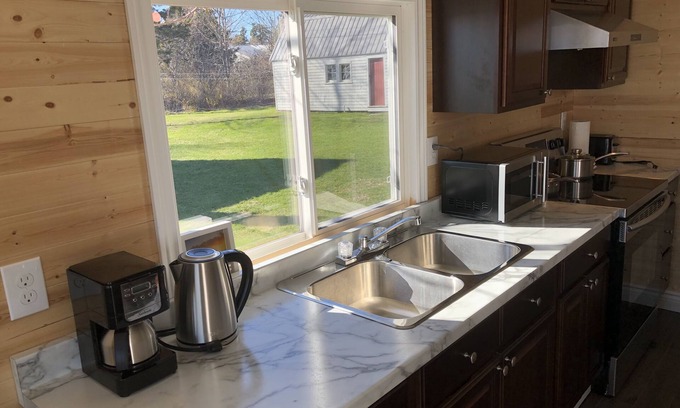 Stanhope House | Scenic Waterfront Honeymoon Getaway with Ocean Views