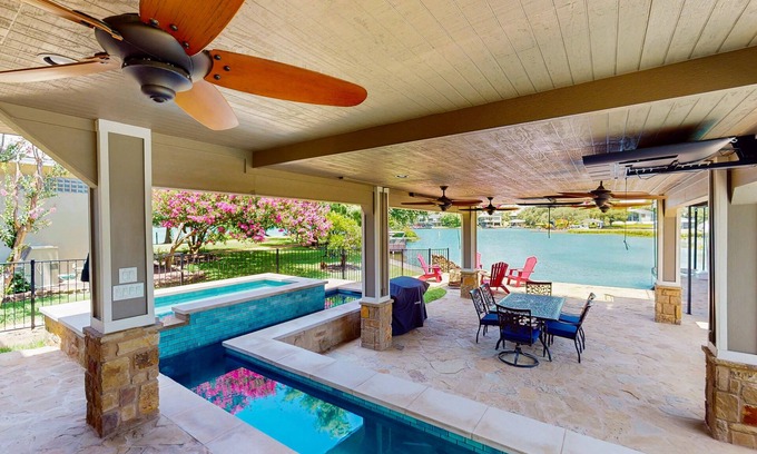 Granite Shoals House | Waterfront house on Lake LBJ with private pool & two hot tubs, kitchen, WIFI